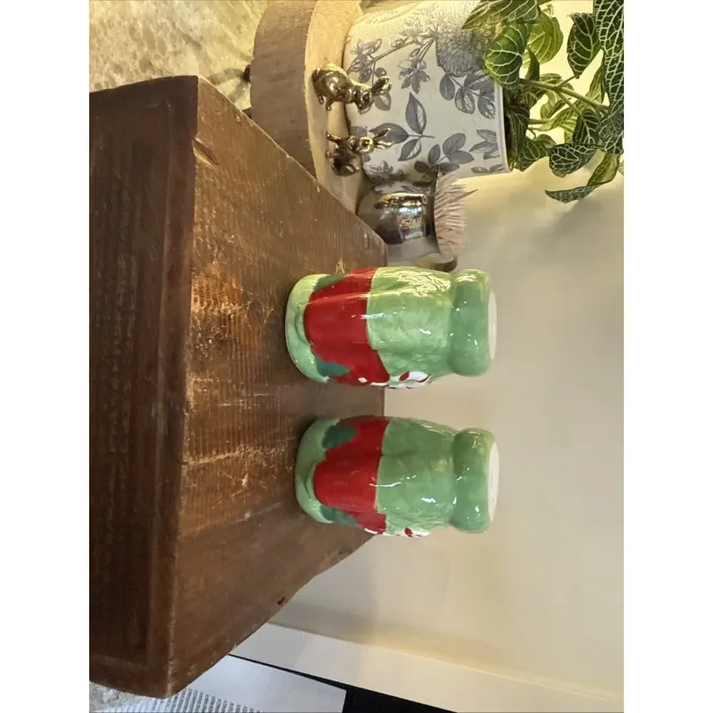 Christmas Holiday Salt and‎ Pepper Shaker Set - Snowman and Santa Ugly Christmas